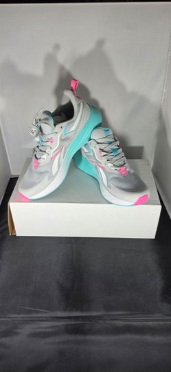 Brand new women shoes