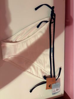 Women’s swim undies