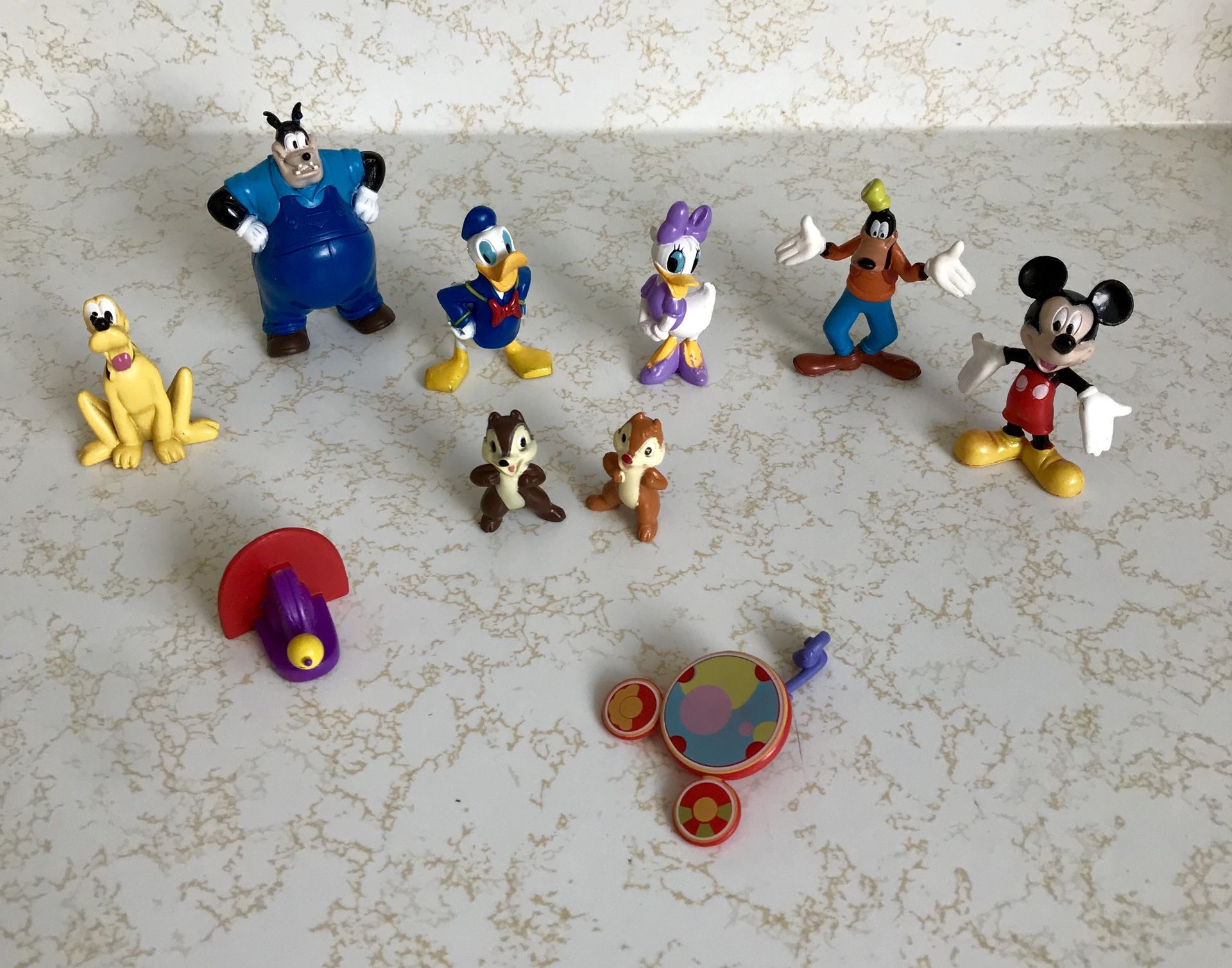 DISNEY MICKEY MOUSE CLUBHOUSE MINI PLASTIC FIGURINE SET!