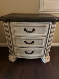 Night stand