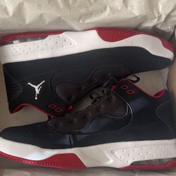Jordan Max Auru 2 10.5