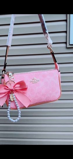 COACH HAND BAGS
