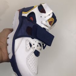 Nike Air huarache Men’s size 8 (women’s 9.5)