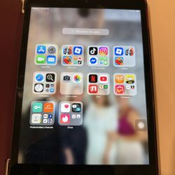 iPad 8th Generation 32 Gb Silver MYL92LL/A