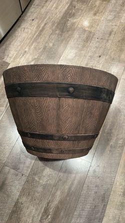 Whiskey Barrel Style Planter Pot