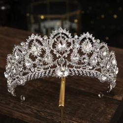 Tiara 