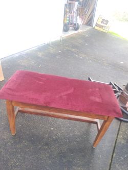 Piano Stole With Storage