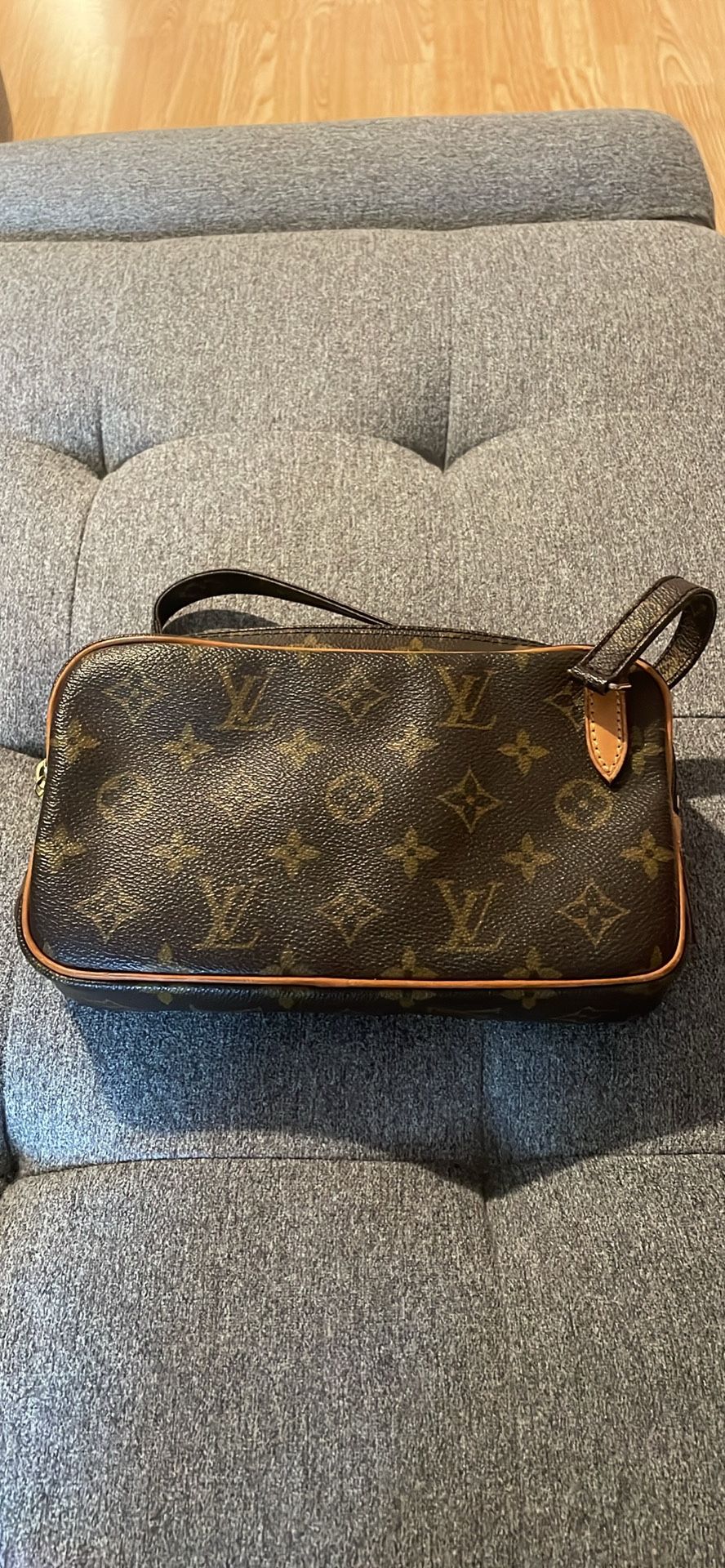 Louis Vuitton Vintage Crossbody Bag
