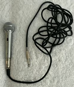 Cable Up CU/MK1 Dynamic Microphone + XLR Cable