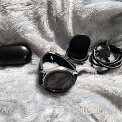 Samsung Galaxy Watch 3 45mm Plus Samsung Buds Bundle 