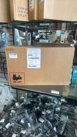 Acer Nitro V15 i5 8gb 512gb / RTX 4050 Warranty 