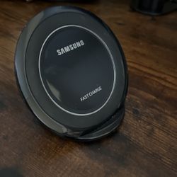 Samsung Wireless Fast Charger