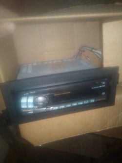 Alpine CD Player for car