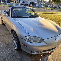 2004 mazda Miata