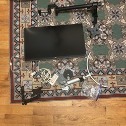LG Monitor 
