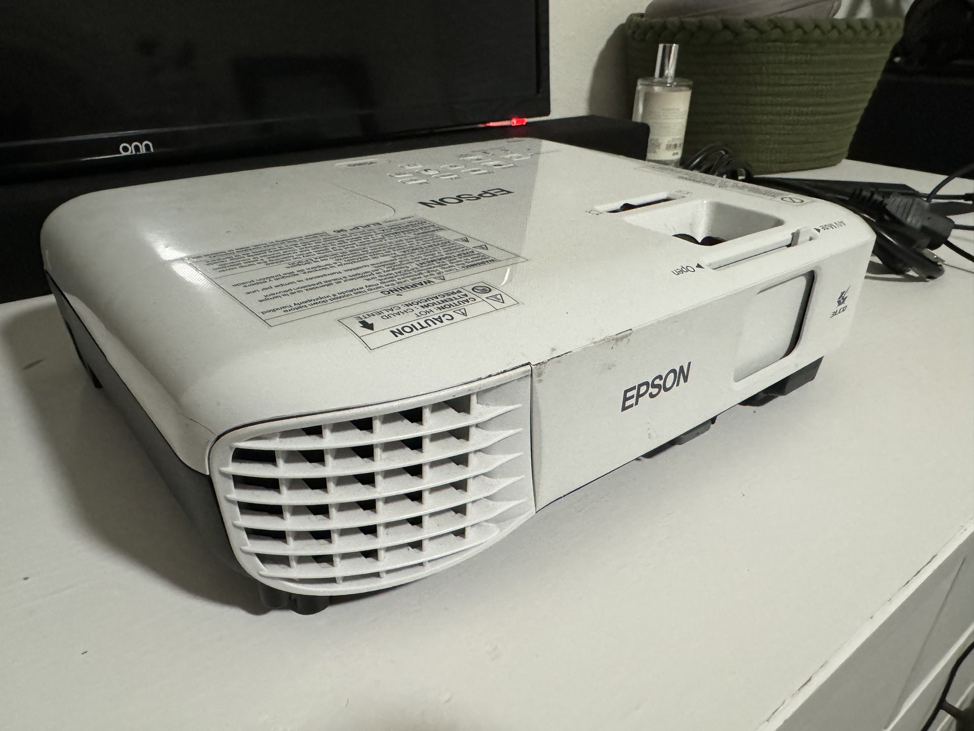 Projector Epson Vs350 - 3,300 Lumens