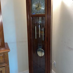 Old Fashion Grandfather Floor Clock 