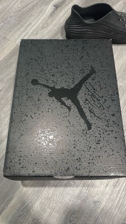 Jordan 4 black cat