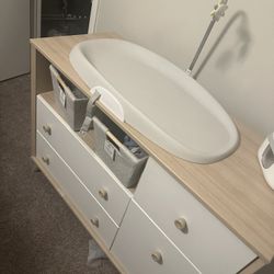 Changing Table/dresser 