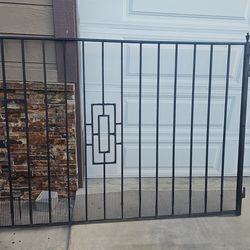 IRON STAND 1  BIG 90 LENGTH  56 HIGHT