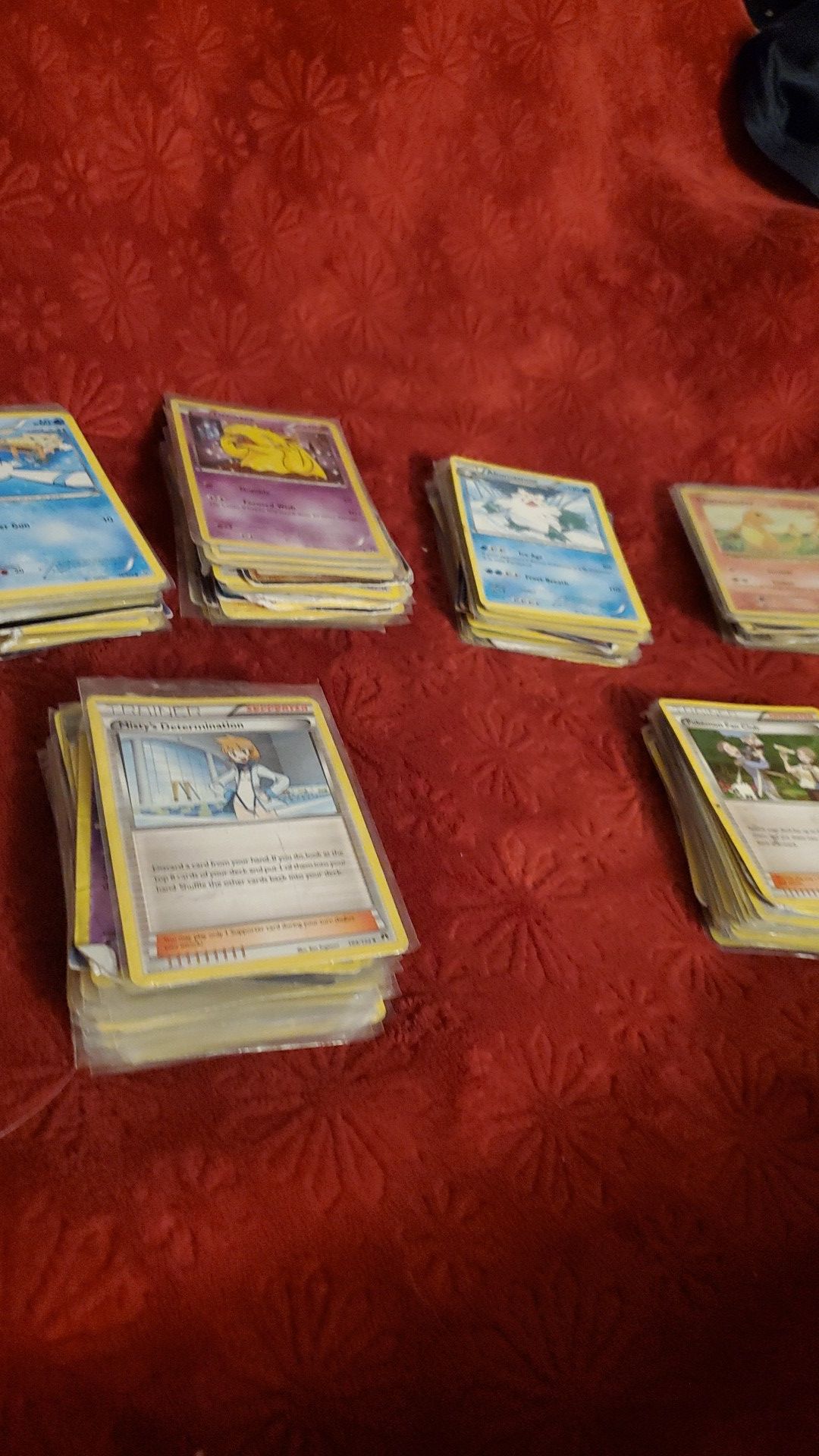 200+ pokemon cards