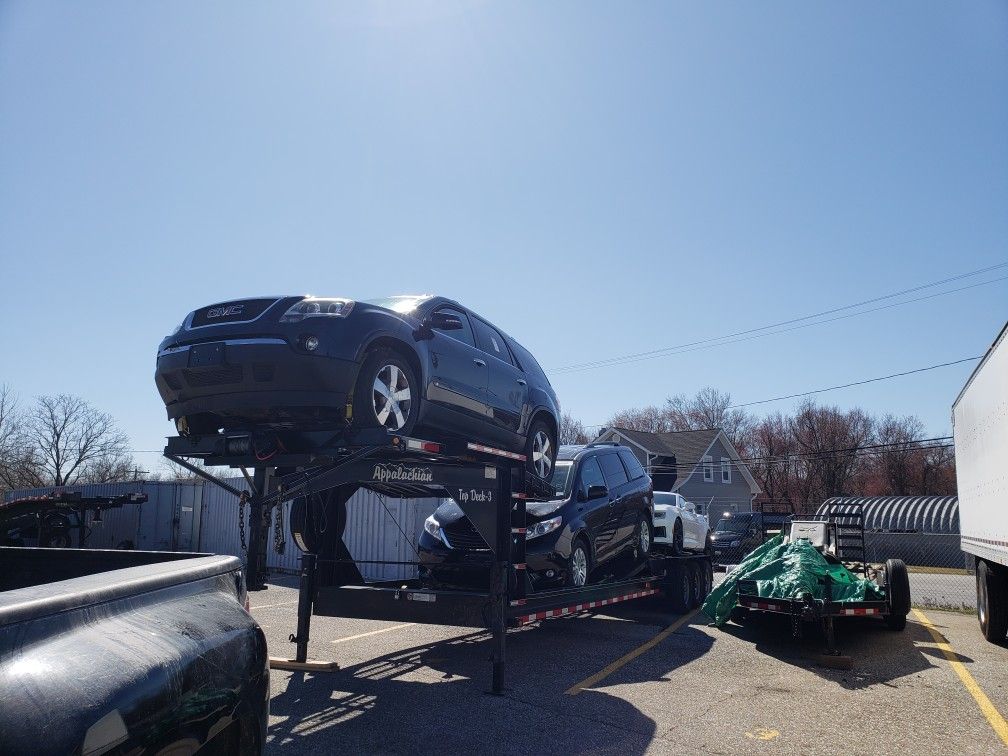 2019 Appalachian Trailer for 3 car good condition