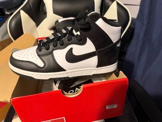 Nike dunk high panda
