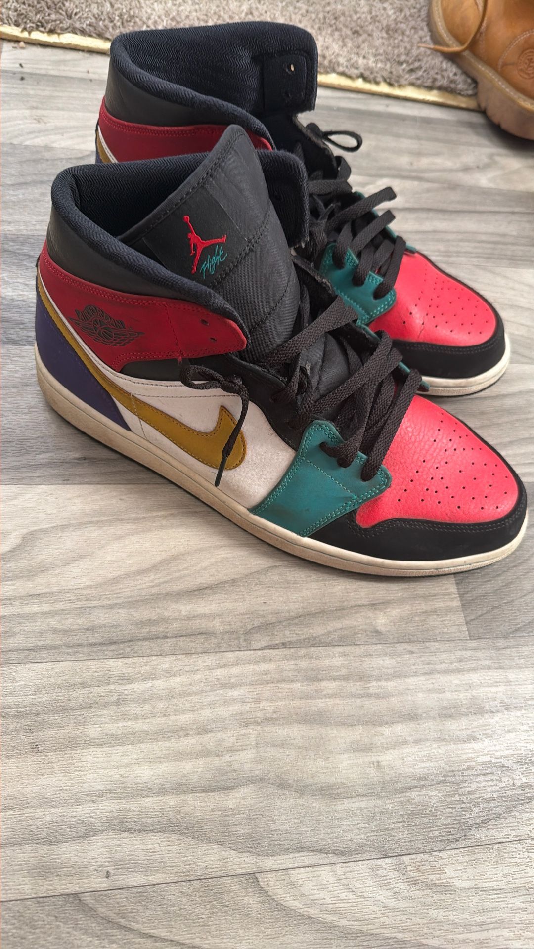 Jordan 1 Mid “Bred Multi-color