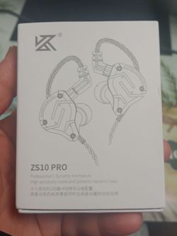 KZ ZS10 Pro In-Ear Monitors