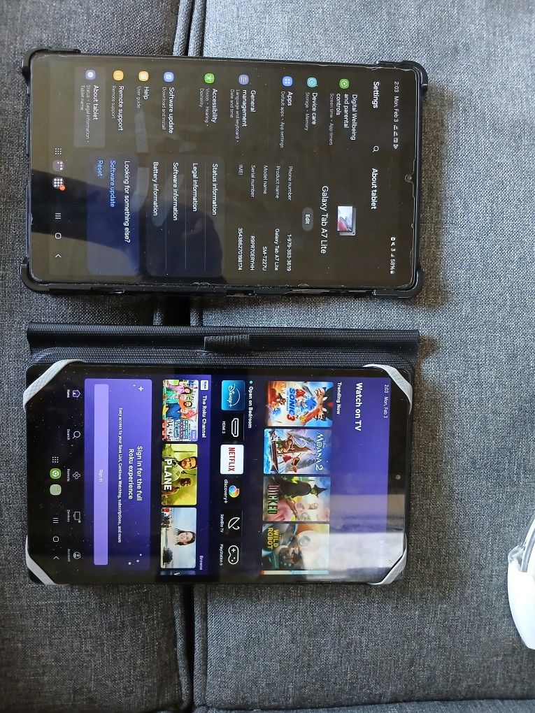 2 Samsung Galaxy Tablets