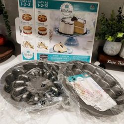✅️ Fillables 2pc- 10" Nonstick Round Cake Pan• New Condition• $12firm