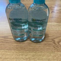 2 Garnier Cleanser