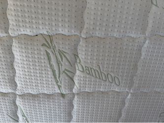 Mattress queen size used