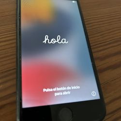 32GB - iphone 7 - Black