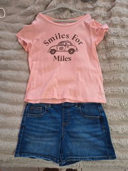 Girls Graphic Tee and Denim Shorts Bundle