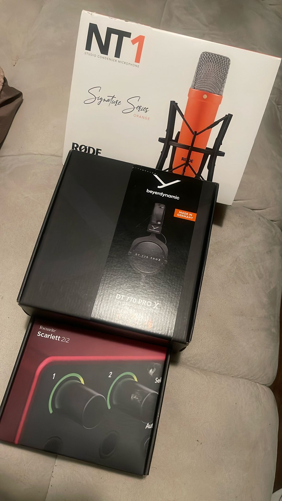 Studio Condenser Microphone, Headset, Interface