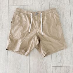 Vuori Khaki Shorts