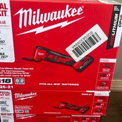 M18 Cordless Multi Tool Kit 
