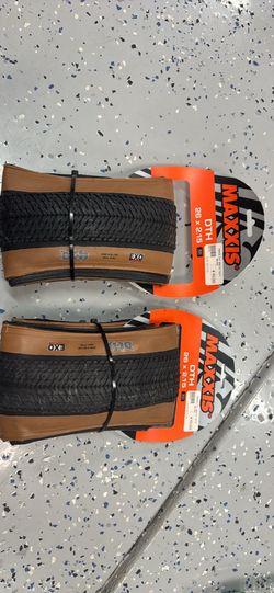 Maxxis 26 inch DTH tires dirt jumper pump track