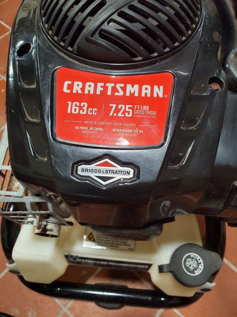 Craftsman Pressure Washer W/extras