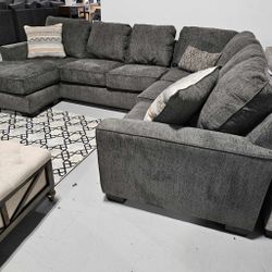 AP 🎉 Oversized U Shape Sectional Couch With Chaise, Reversible// Financing - Delivery Available 