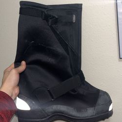 Insulated Studded Overboot