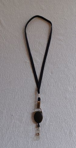 NEW Retractable Lanyard/Detachable Key Chain 