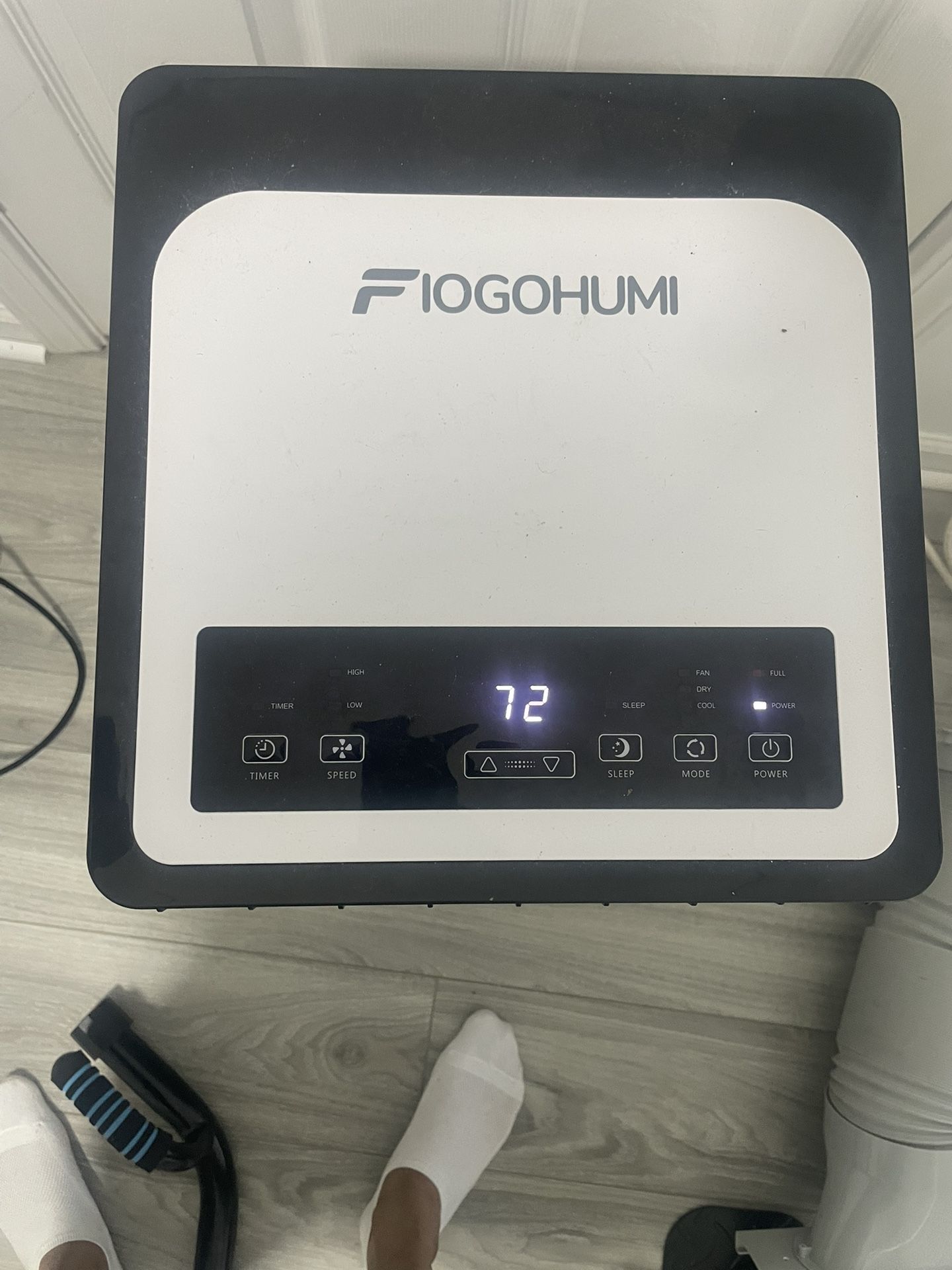 Portable AC