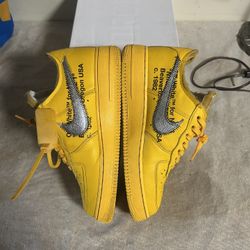 Off White lemonade Sz 7 Mens