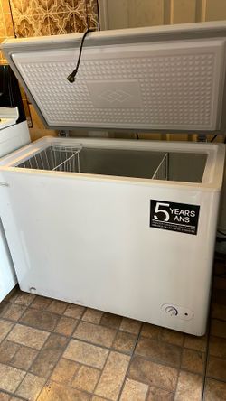 Danby Chest Freezer 7 cubic feet