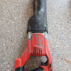 Milwaukee M18 Sawzaw 