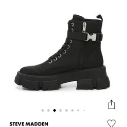 Steve Madden Boots