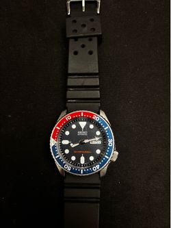 Seiko SKX009 Automatic Diver Watch 7S26-0020 Pepsi Bezel