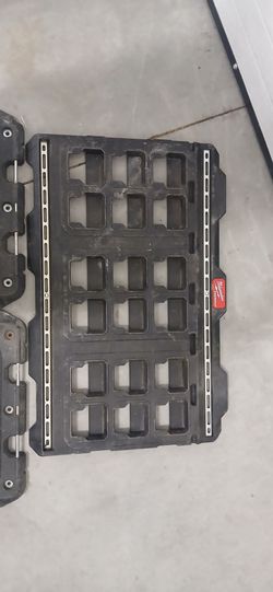Milwaukee Wall Packout